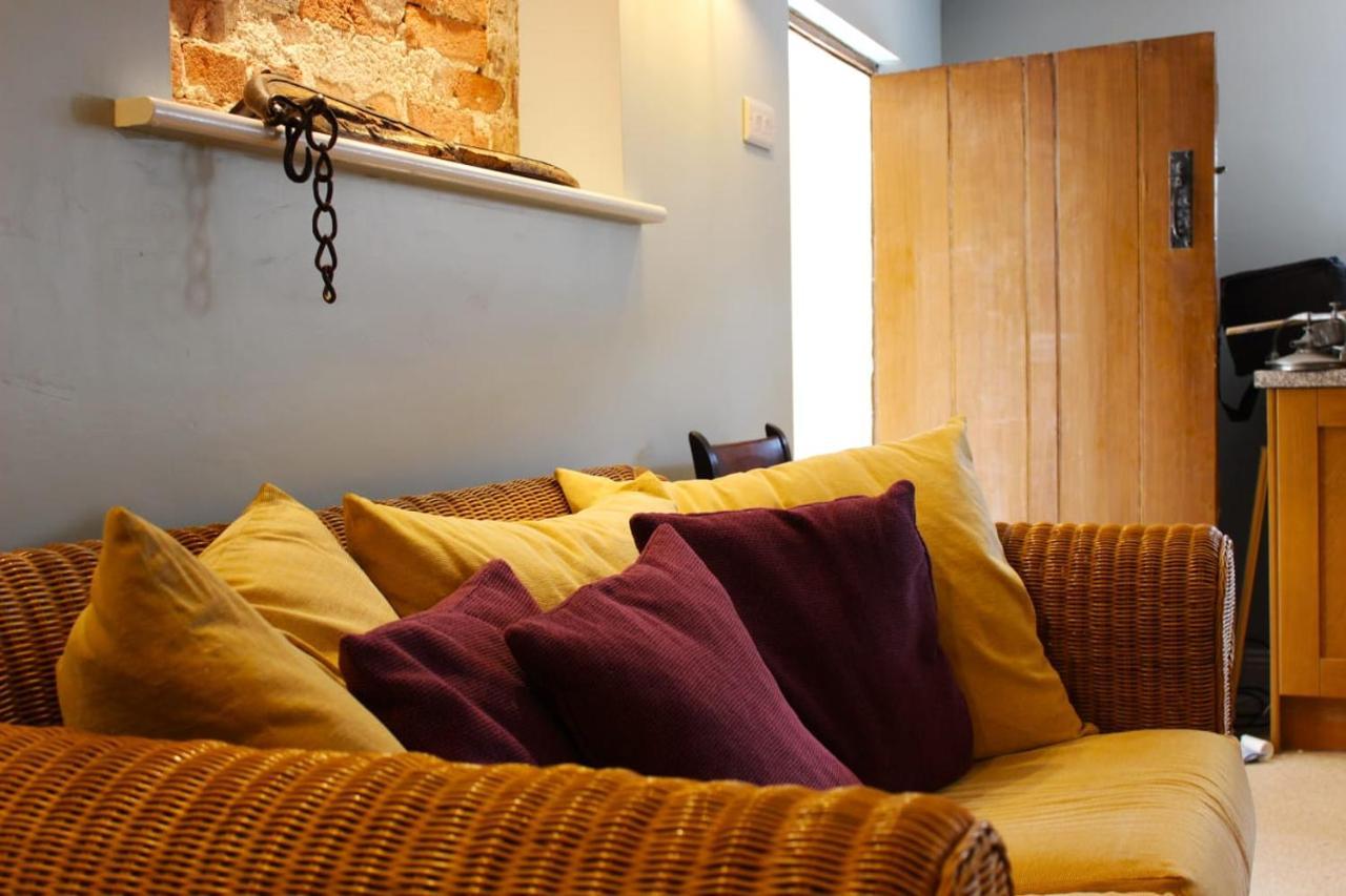 Holiday home Deepmoor Farmhouse, Doveridge, Derbys.